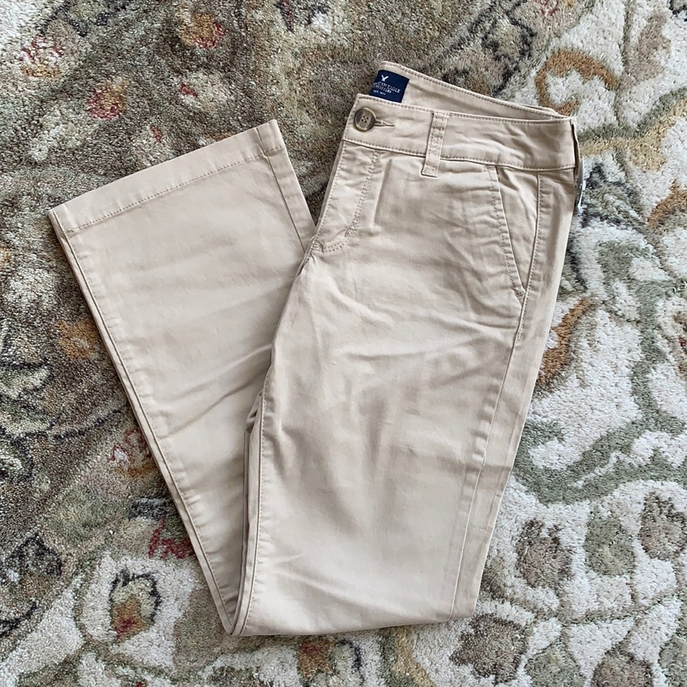 AE beige casual pants NWT